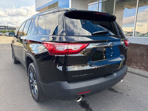 Used 2021 Chevrolet Traverse RS image 8