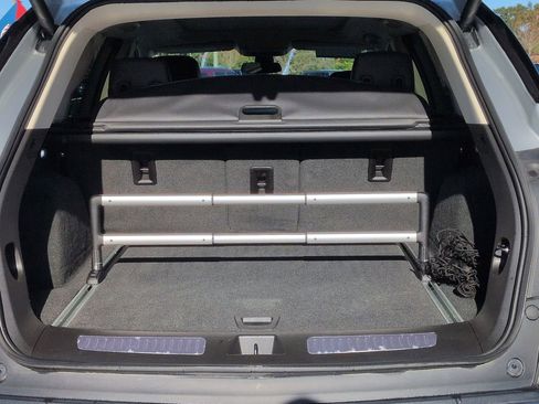 Used 2019 Cadillac XT5 Premium Luxury w/ LPO, Black Ice Package image 13