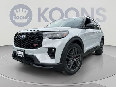 New 2026 Ford Explorer ST w/ Sun And Sound Package