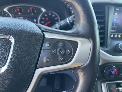 Used 2020 GMC Acadia SLE w/ Driver Convenience Package image 22