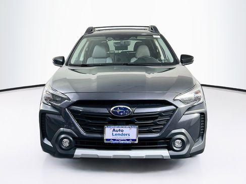 Used 2023 Subaru Outback Limited AWD/4WD image 2
