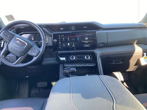 Used 2025 GMC Sierra 1500 AT4 AWD/4WD image 15