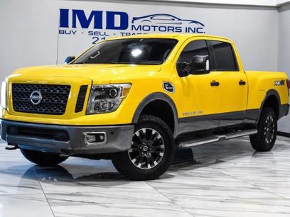 Used 2017 Nissan Titan PRO-4X w/ Pro-4x Convenience Package