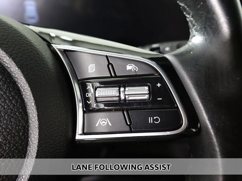 Used 2025 Kia Seltos S FWD image 4