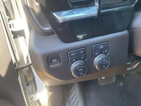 Used 2024 Chevrolet Silverado 1500 LT Trail Boss w/ Protection Package AWD/4WD image 49