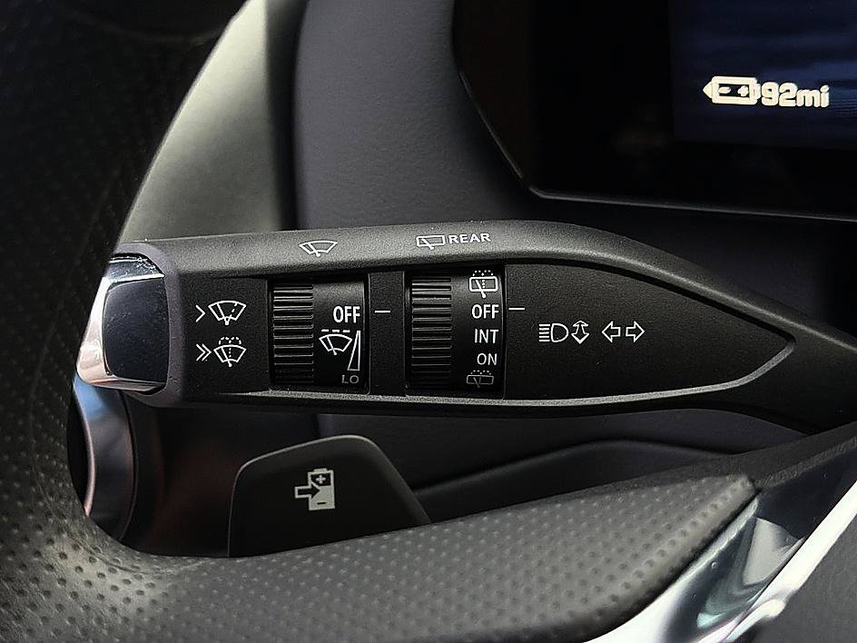Used 2026 Chevrolet Equinox EV LT FWD image 20