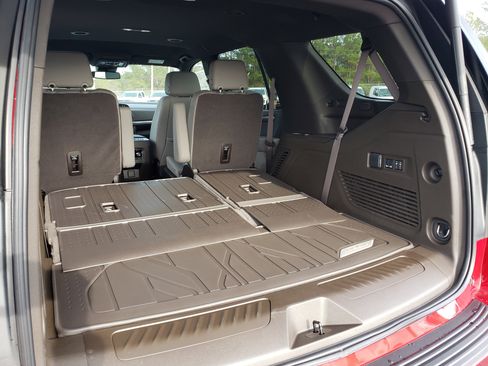 New 2026 Chevrolet Tahoe LT w/ Comfort Package image 11