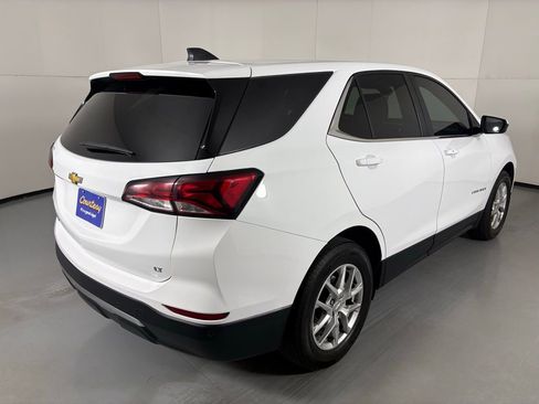 Used 2024 Chevrolet Equinox LT FWD image 8