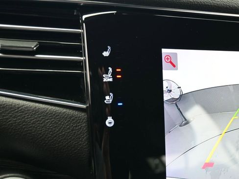 Used 2022 Jeep Wagoneer Series III RWD image 21