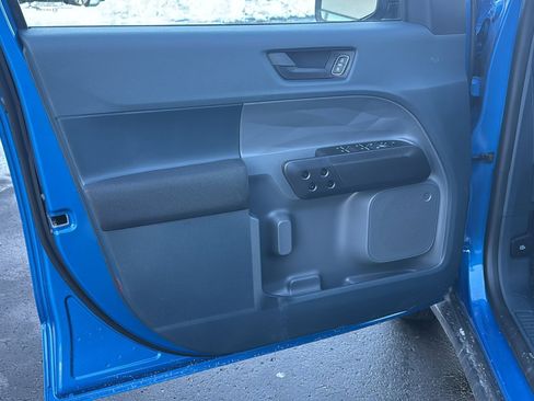 New 2025 Ford Maverick XL w/ Equipment Group 101A image 17