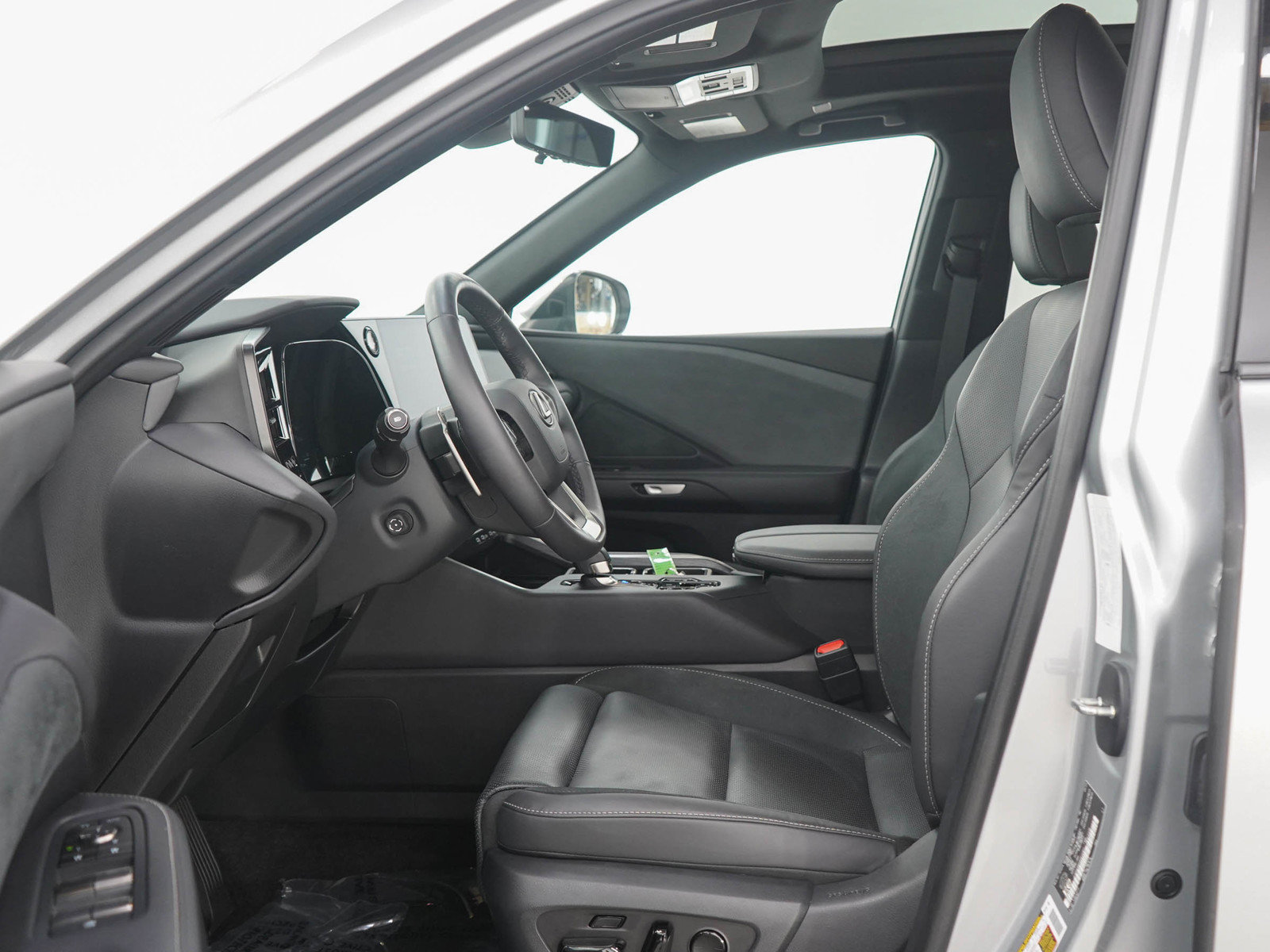Used 2024 Lexus TX 350 AWD image 25