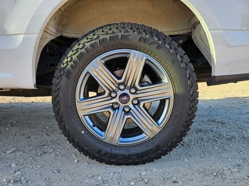 Used 2018 Ford F150 XLT w/ Equipment Group 302A Luxury RWD image 25