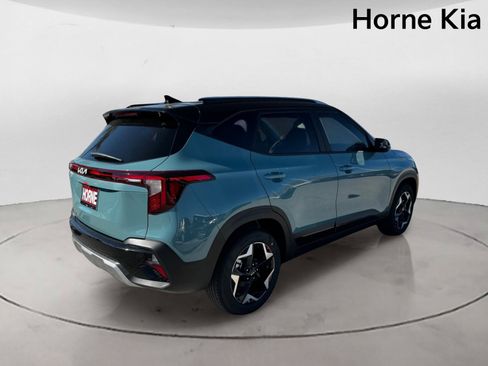 New 2026 Kia Seltos S FWD image 4