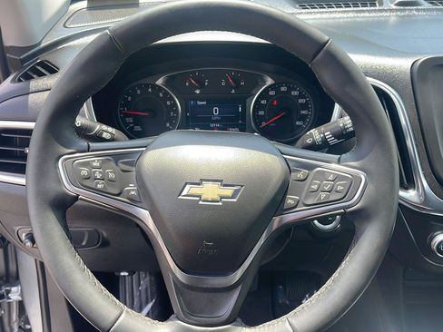 Used 2024 Chevrolet Equinox LT w/ Driver Convenience Package FWD image 23