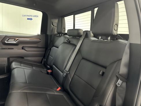 Used 2025 Chevrolet Silverado 1500 LT Trail Boss w/ Convenience Package II image 20