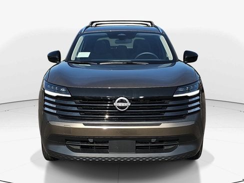 Used 2026 Nissan Kicks SV w/ SV Premium Package FWD image 9