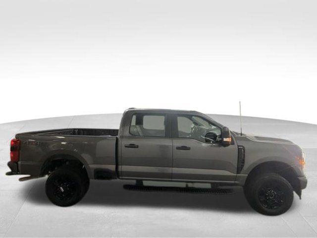 Used 2024 Ford F250 XL w/ STX Appearance Package AWD/4WD image 6