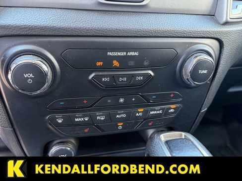 Used 2019 Ford Ranger XLT w/ Equipment Group 302A Luxury AWD/4WD image 17