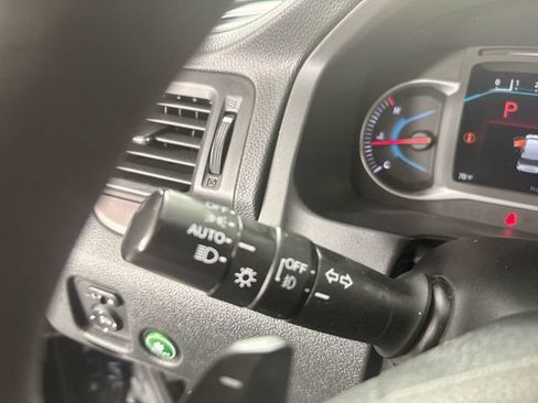 Used 2022 Honda Pilot Sport image 16