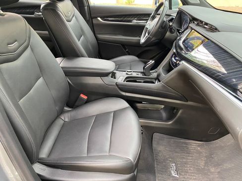 Used 2024 Cadillac XT6 Premium Luxury AWD/4WD image 58