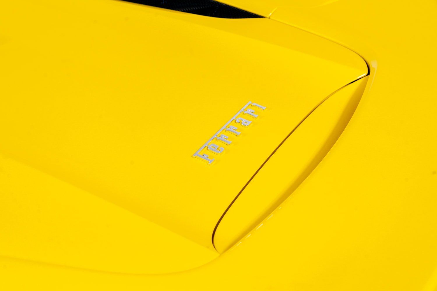Used 2017 Ferrari 488 Spider RWD image 54