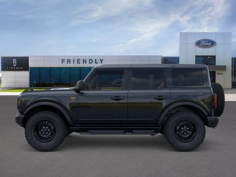 New 2026 Ford Bronco Badlands AWD/4WD image 3