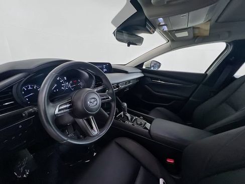 Used 2023 MAZDA MAZDA3 s FWD image 18