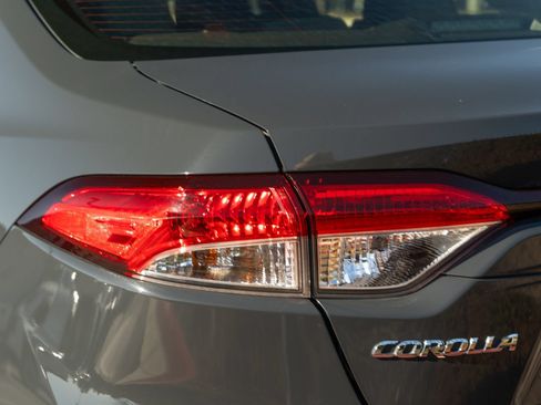 Certified 2024 Toyota Corolla LE FWD image 8