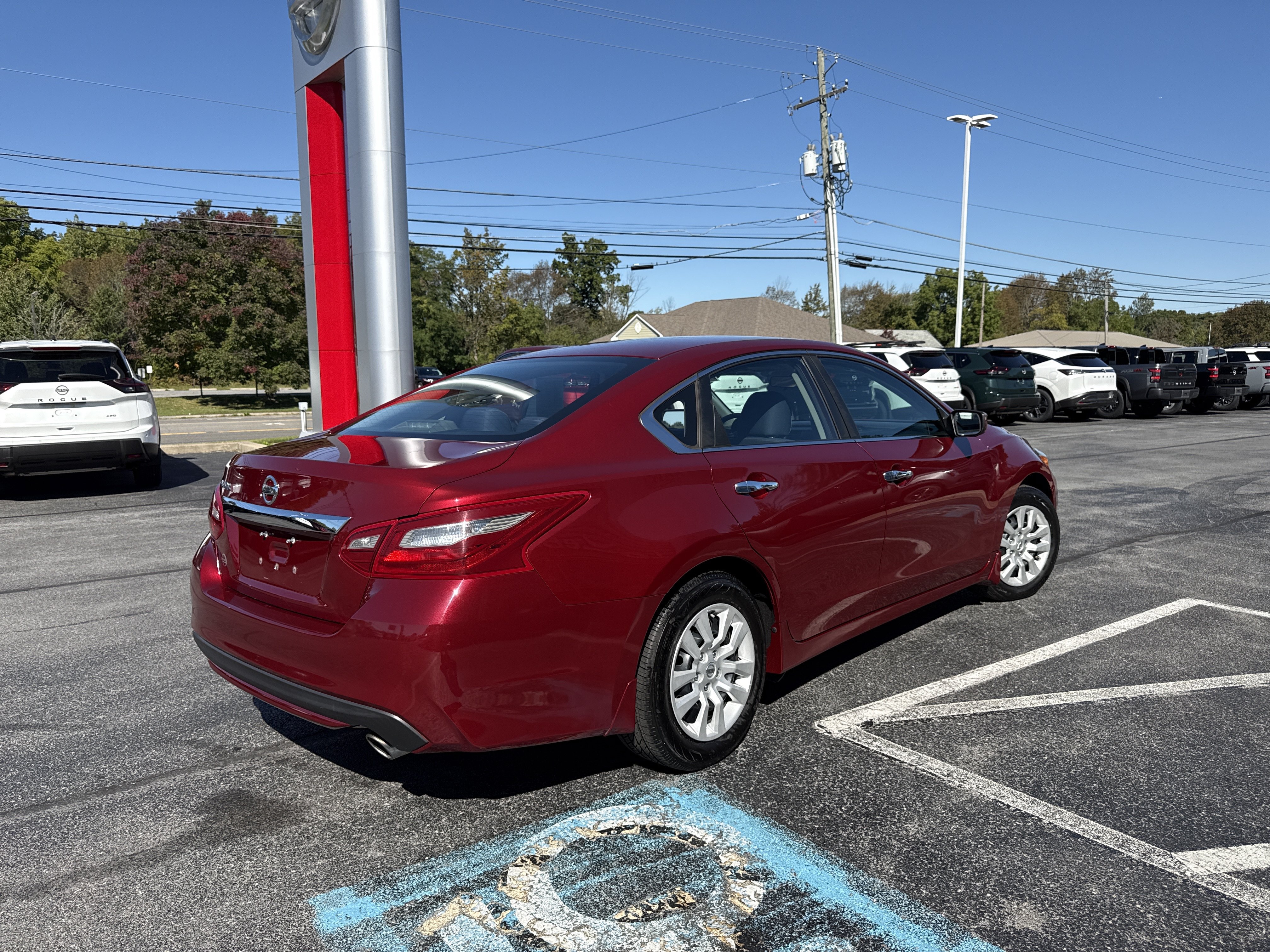 Used 2018 Nissan Altima 2.5 S w/ S Convenience Package FWD image 12