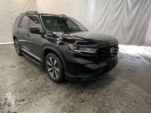 Used 2023 Honda Pilot Elite image 1