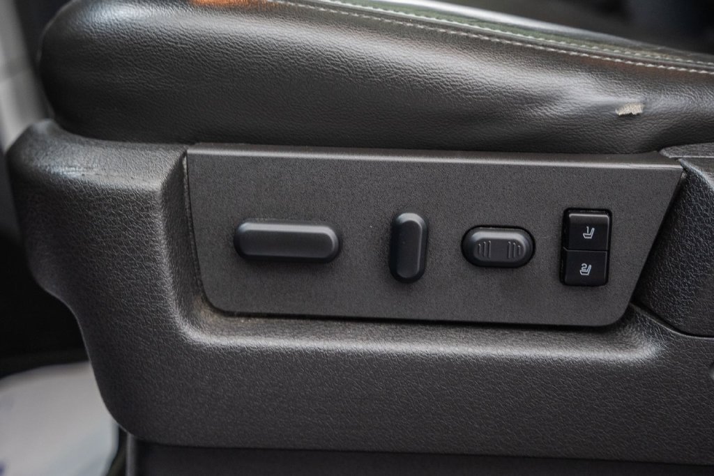 Used 2013 Ford F150 FX4 w/ Luxury Equipment Group AWD/4WD image 41
