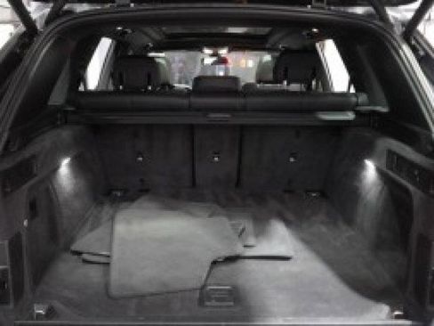 Used 2022 BMW X5 xDrive40i w/ Premium Package image 48