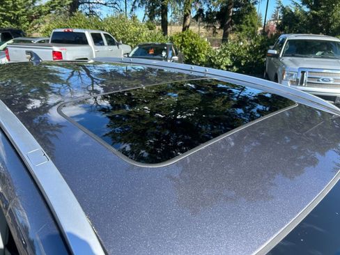 Used 2022 Honda CR-V Touring image 28