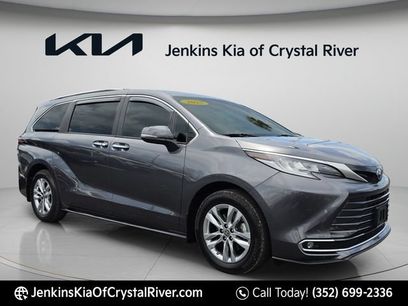 Used 2025 Toyota Sienna Limited