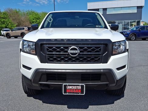 Certified 2024 Nissan Frontier S w/ Technology Package AWD/4WD image 2