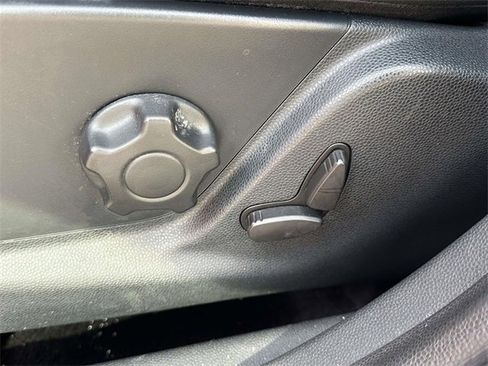 Used 2018 Ford EcoSport Titanium w/ Titanium Cold Weather Package image 26