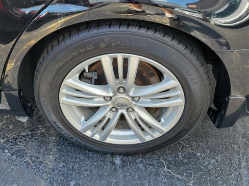 Used 2013 INFINITI G37 Journey w/ Premium Pkg image 9