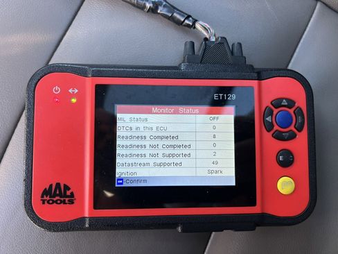 Used 2023 Chevrolet Suburban Z71 w/ Luxury Package image 42