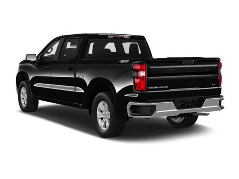 Used 2024 Chevrolet Silverado 1500 LT AWD/4WD image 2