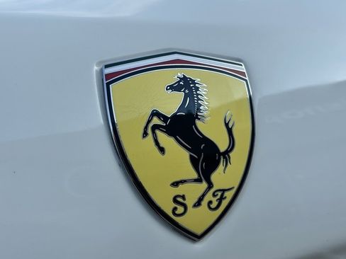 Used 2017 Ferrari GTC4Lusso image 27