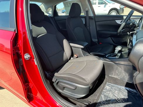 Used 2024 Kia Forte LXS image 22