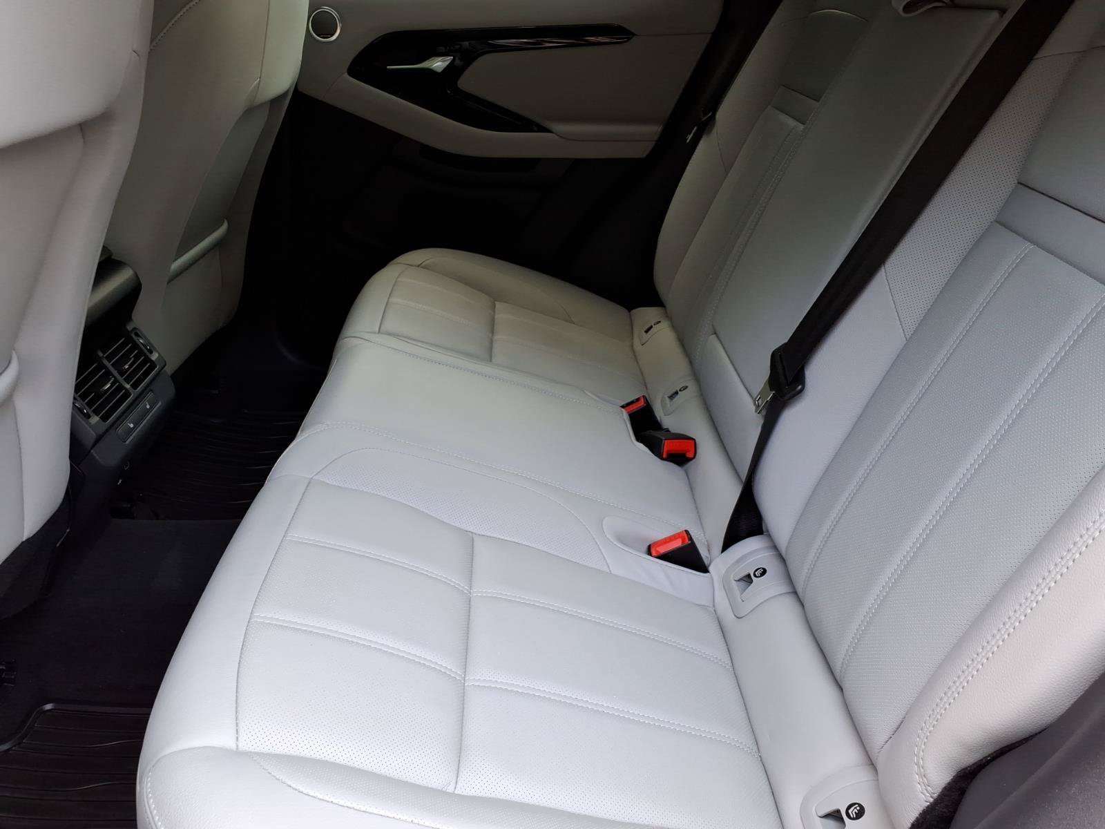 Certified 2026 Land Rover Range Rover Evoque S AWD/4WD image 5