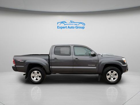 Used 2012 Toyota Tacoma PreRunner w/ TRD Sport Pkg image 3