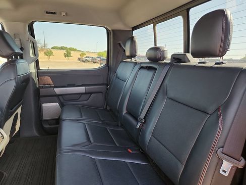 Used 2021 Ford F150 Lariat w/ Equipment Group 501A Mid AWD/4WD image 5