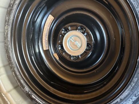 Used 2016 Mitsubishi Lancer ES image 15