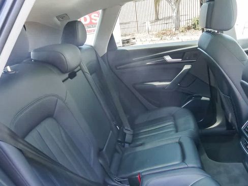 Used 2018 Audi Q5 2.0T Premium AWD/4WD image 16