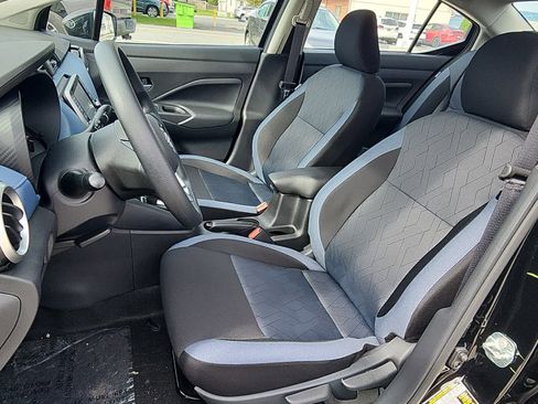 New 2025 Nissan Versa SV w/ Trunk Package image 9