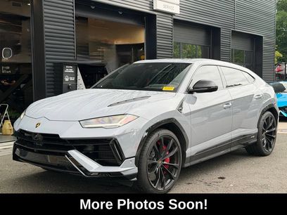 Used 2024 Lamborghini Urus S