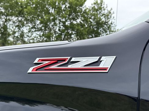 New 2026 Chevrolet Silverado 1500 RST w/ Z71 Off-Road Package AWD/4WD image 8