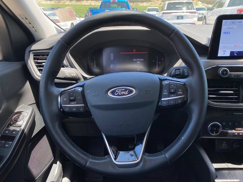 Used 2025 Ford Escape Active w/ Cold Weather Package AWD/4WD image 23